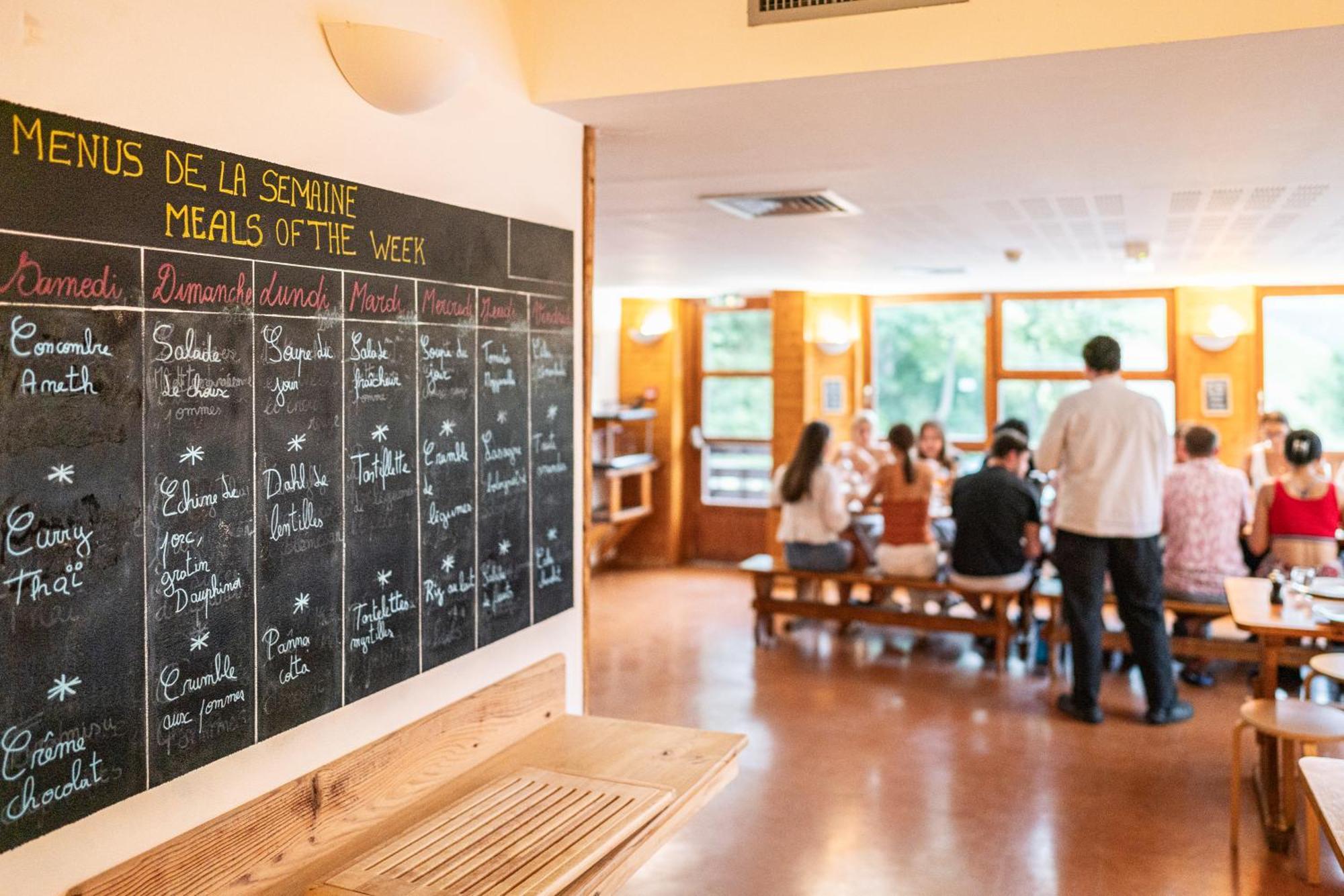 Auberge De Jeunesse Hi La Clusaz Ngoại thất bức ảnh