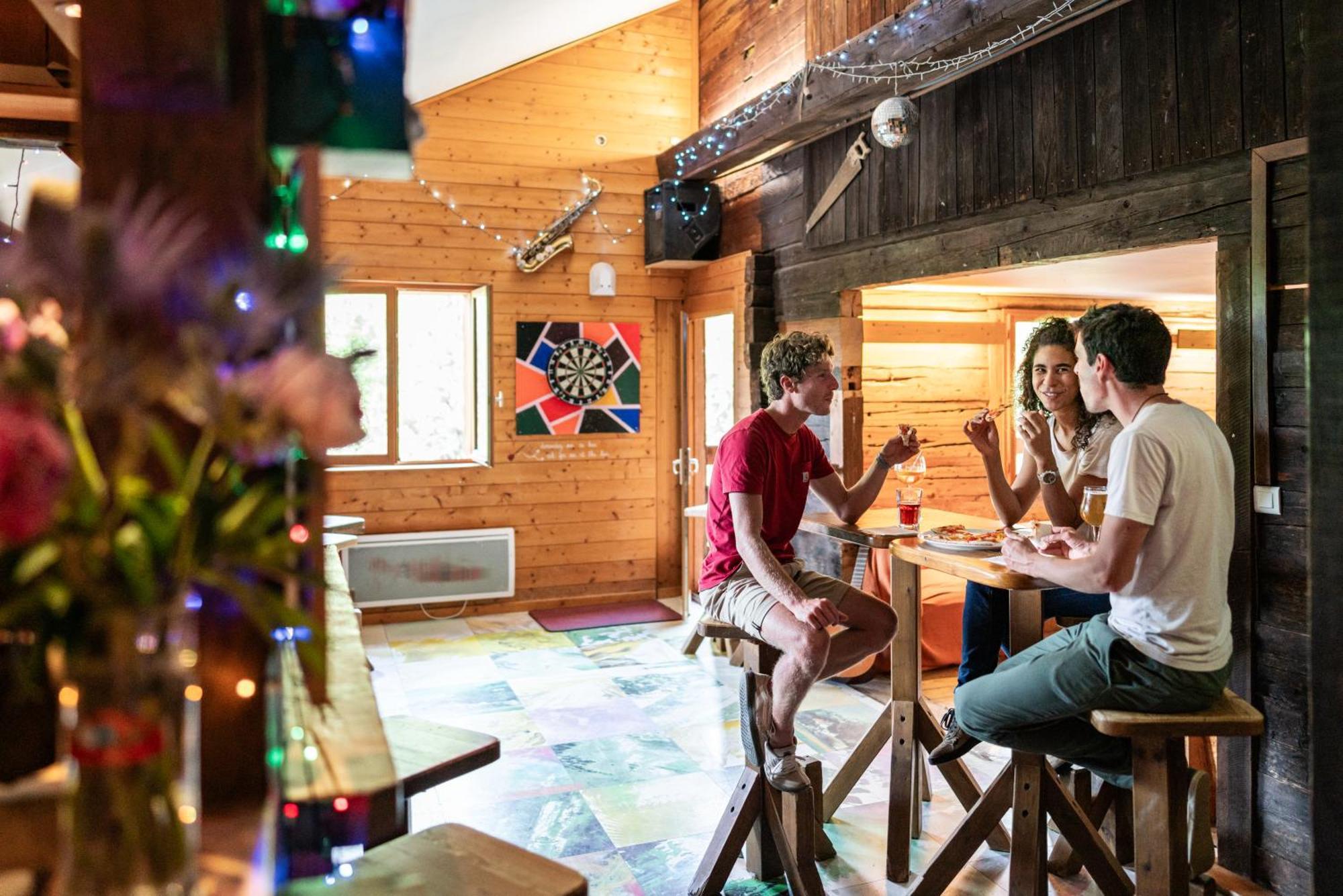 Auberge De Jeunesse Hi La Clusaz Ngoại thất bức ảnh
