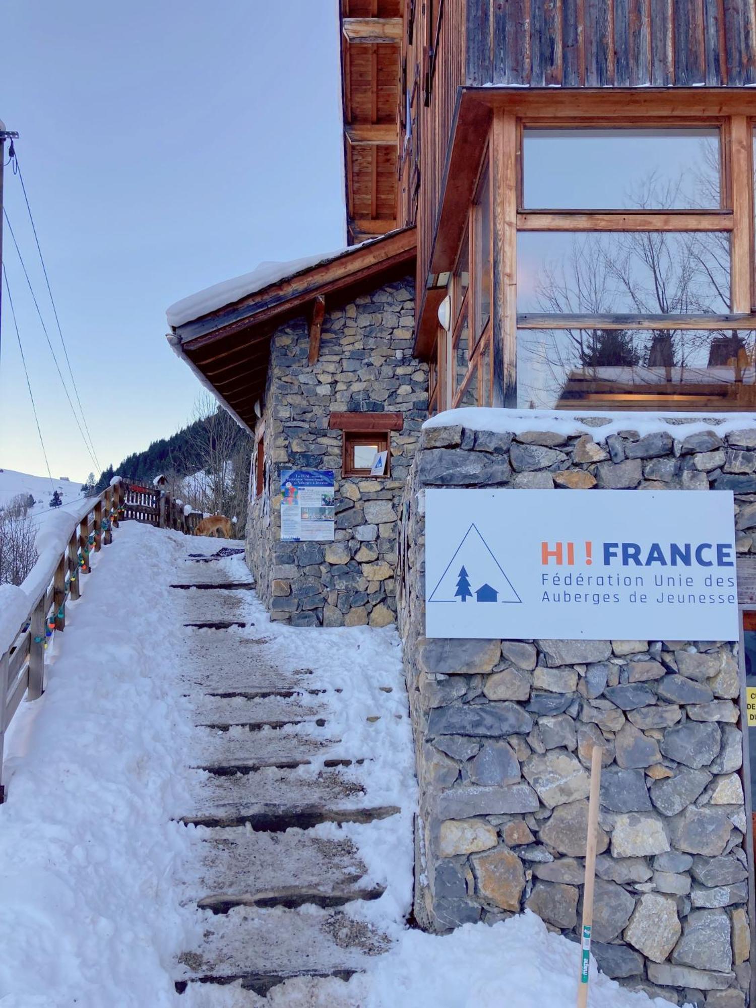 Auberge De Jeunesse Hi La Clusaz Ngoại thất bức ảnh