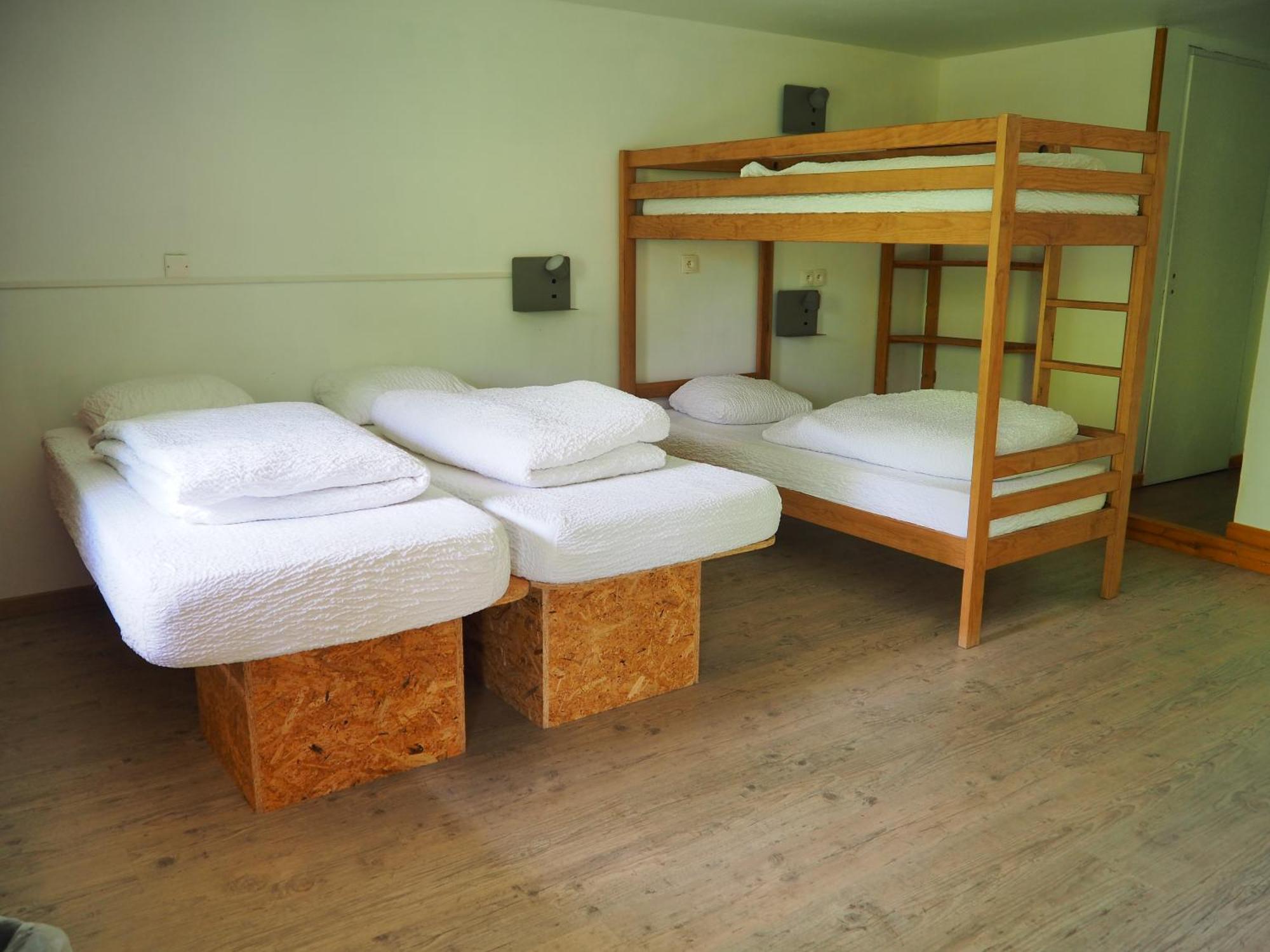 Auberge De Jeunesse Hi La Clusaz Ngoại thất bức ảnh