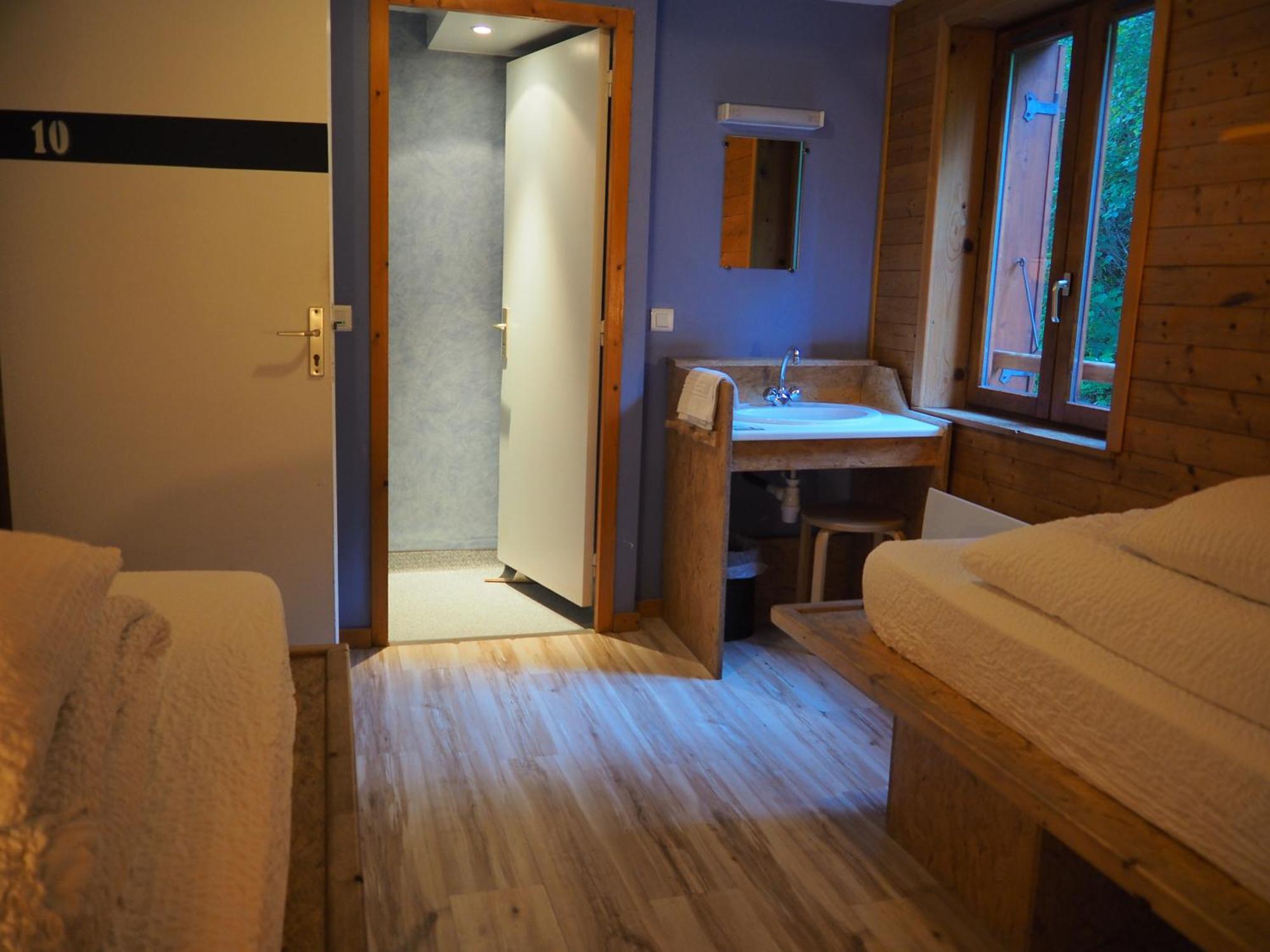 Auberge De Jeunesse Hi La Clusaz Ngoại thất bức ảnh