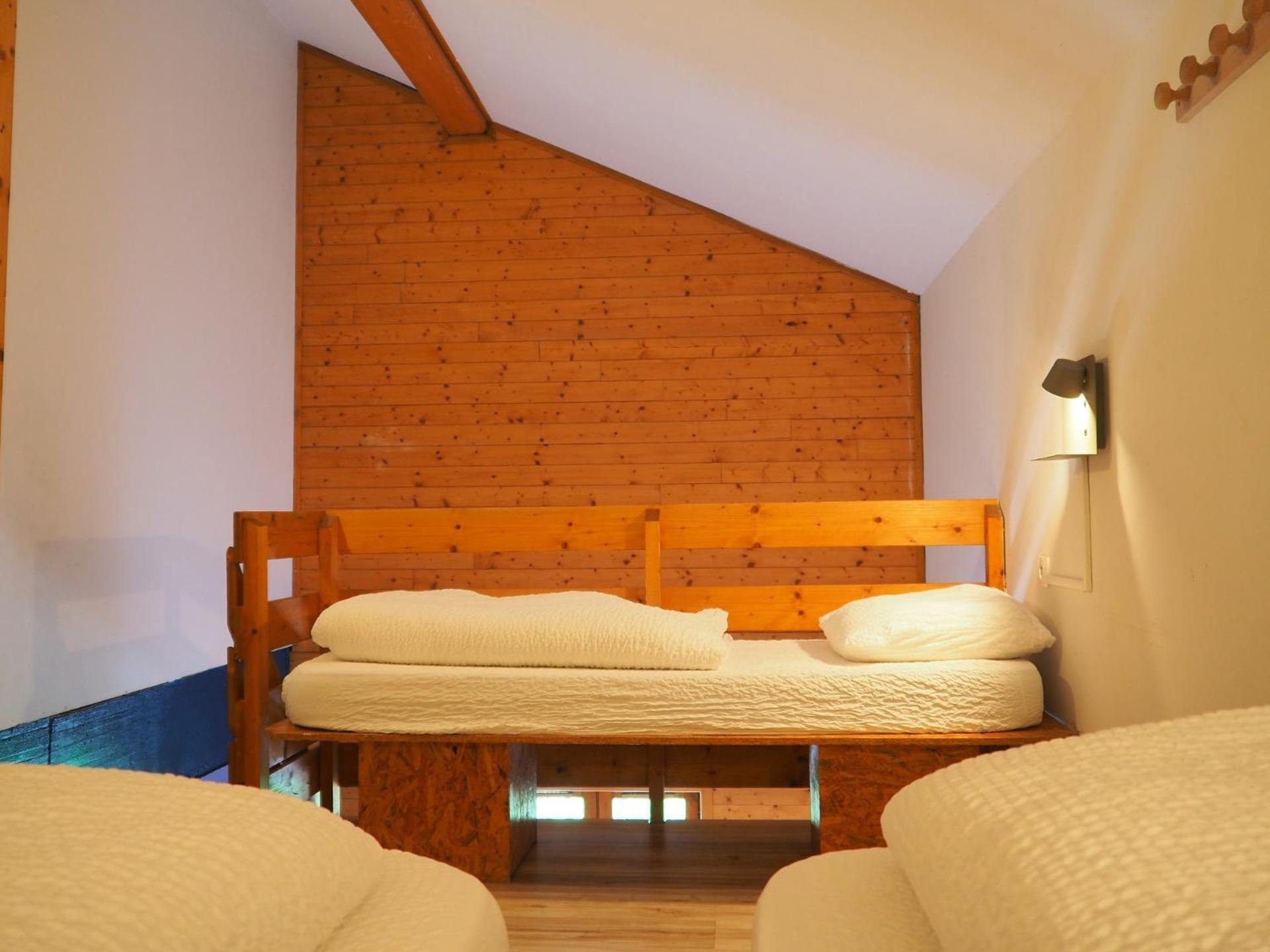 Auberge De Jeunesse Hi La Clusaz Phòng bức ảnh