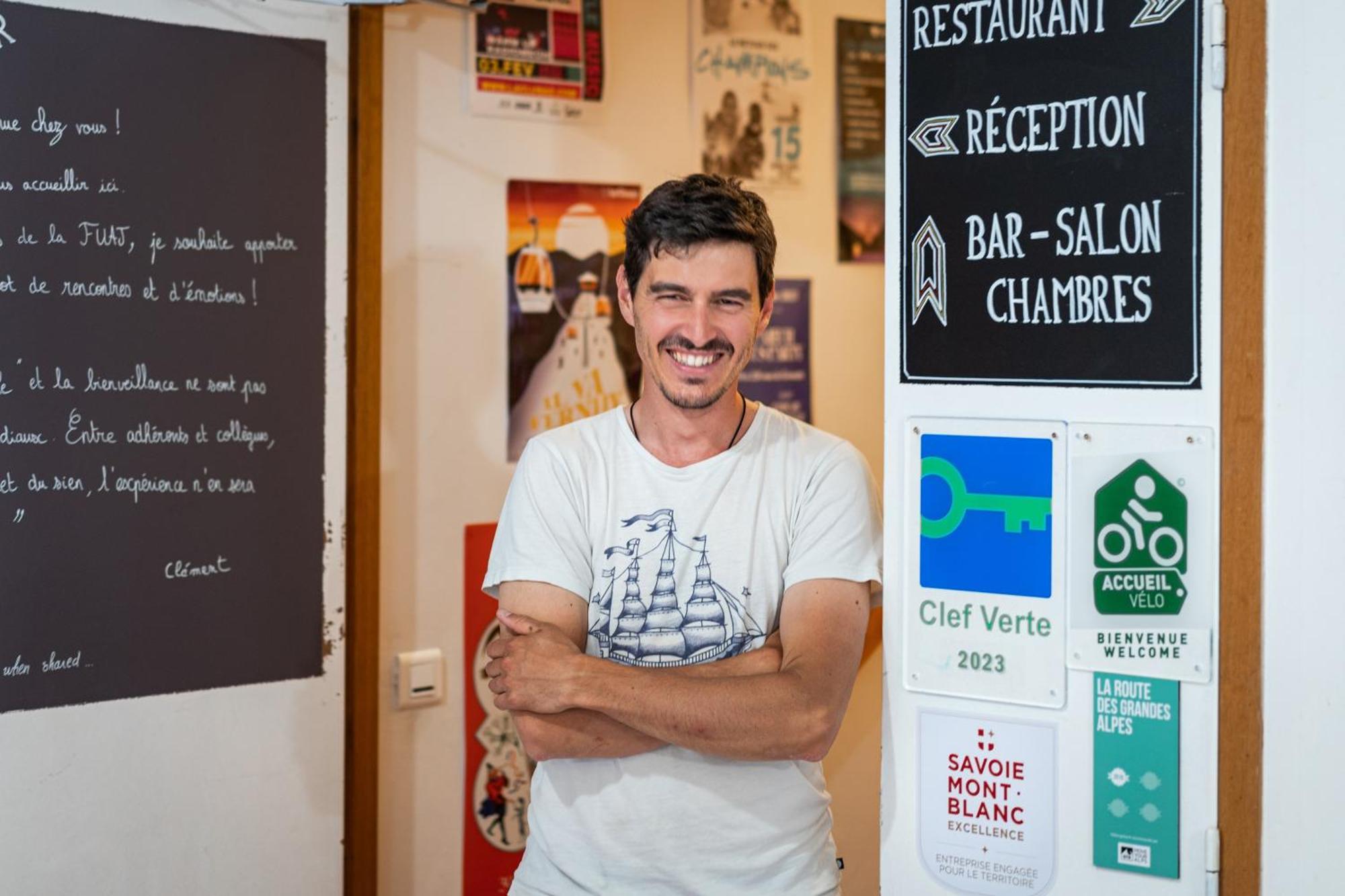 Auberge De Jeunesse Hi La Clusaz Ngoại thất bức ảnh